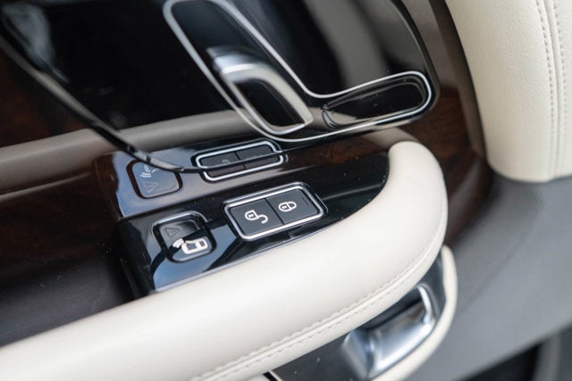 2020 Land Rover Range Rover P525 HSE