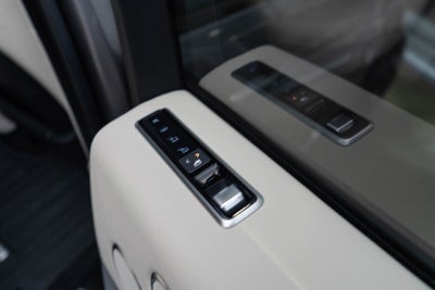 2020 Land Rover Range Rover P525 HSE