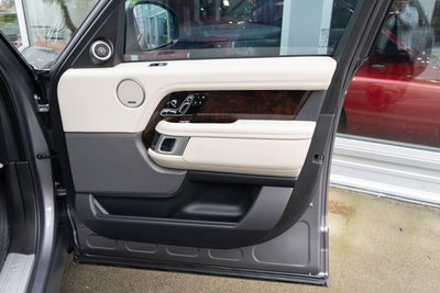 2020 Land Rover Range Rover P525 HSE