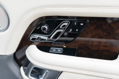 2020 Land Rover Range Rover P525 HSE