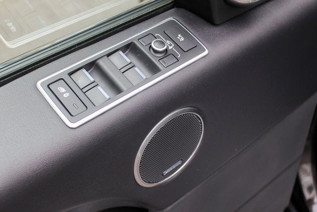 2017 Land Rover Range Rover V8 Supercharged LWB