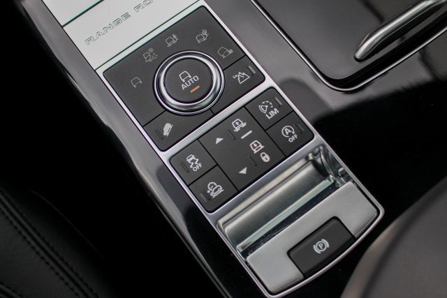 2017 Land Rover Range Rover V8 Supercharged LWB