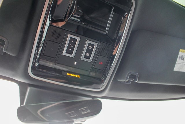 2017 Land Rover Range Rover V8 Supercharged LWB