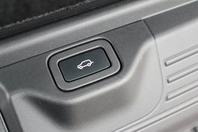 2017 Land Rover Range Rover V8 Supercharged LWB