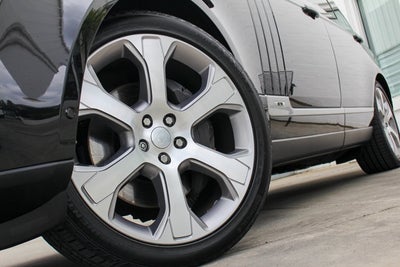 2017 Land Rover Range Rover V8 Supercharged LWB