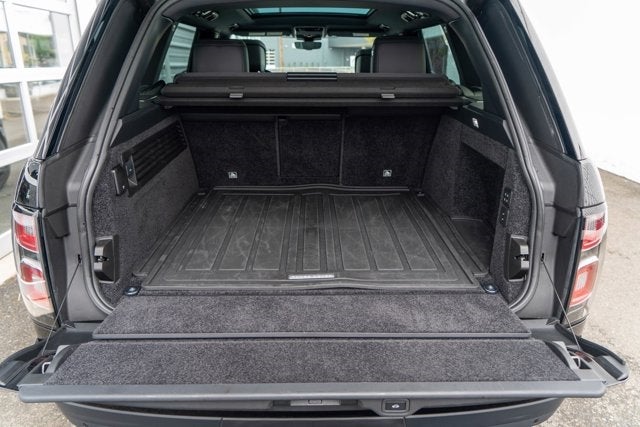 2018 Land Rover Range Rover V8 Supercharged LWB