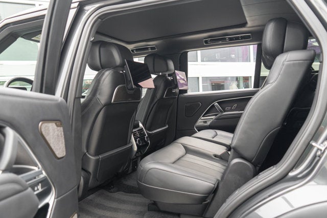 2025 Land Rover Range Rover Autobiography