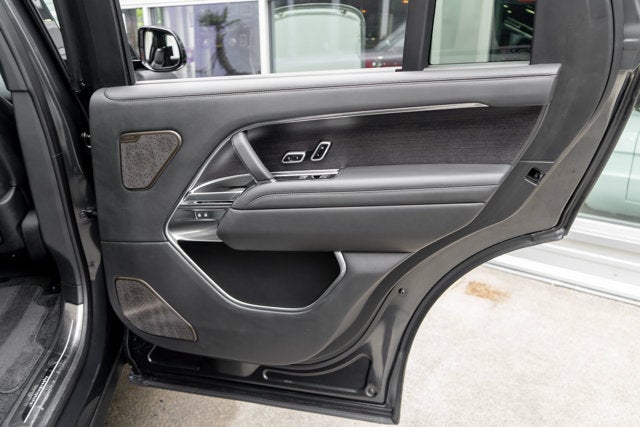 2025 Land Rover Range Rover Autobiography