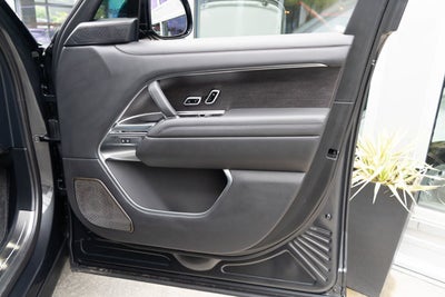 2025 Land Rover Range Rover Autobiography