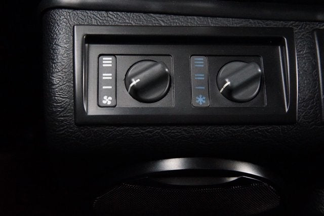 1984 Land Rover Defender 110