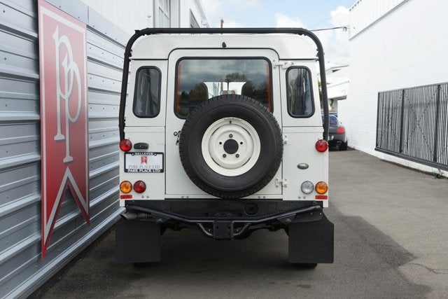 1984 Land Rover Defender 110