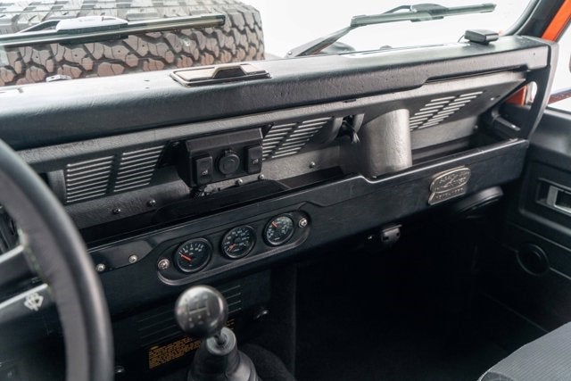 1986 Land Rover Defender 110 Base