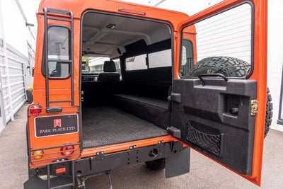 1986 Land Rover Defender 110 Base
