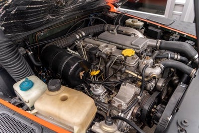 1986 Land Rover Defender 110 Base