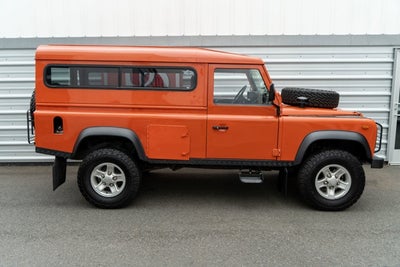 1986 Land Rover Defender 110 Base