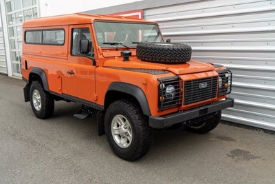 1986 Land Rover Defender 110 Base