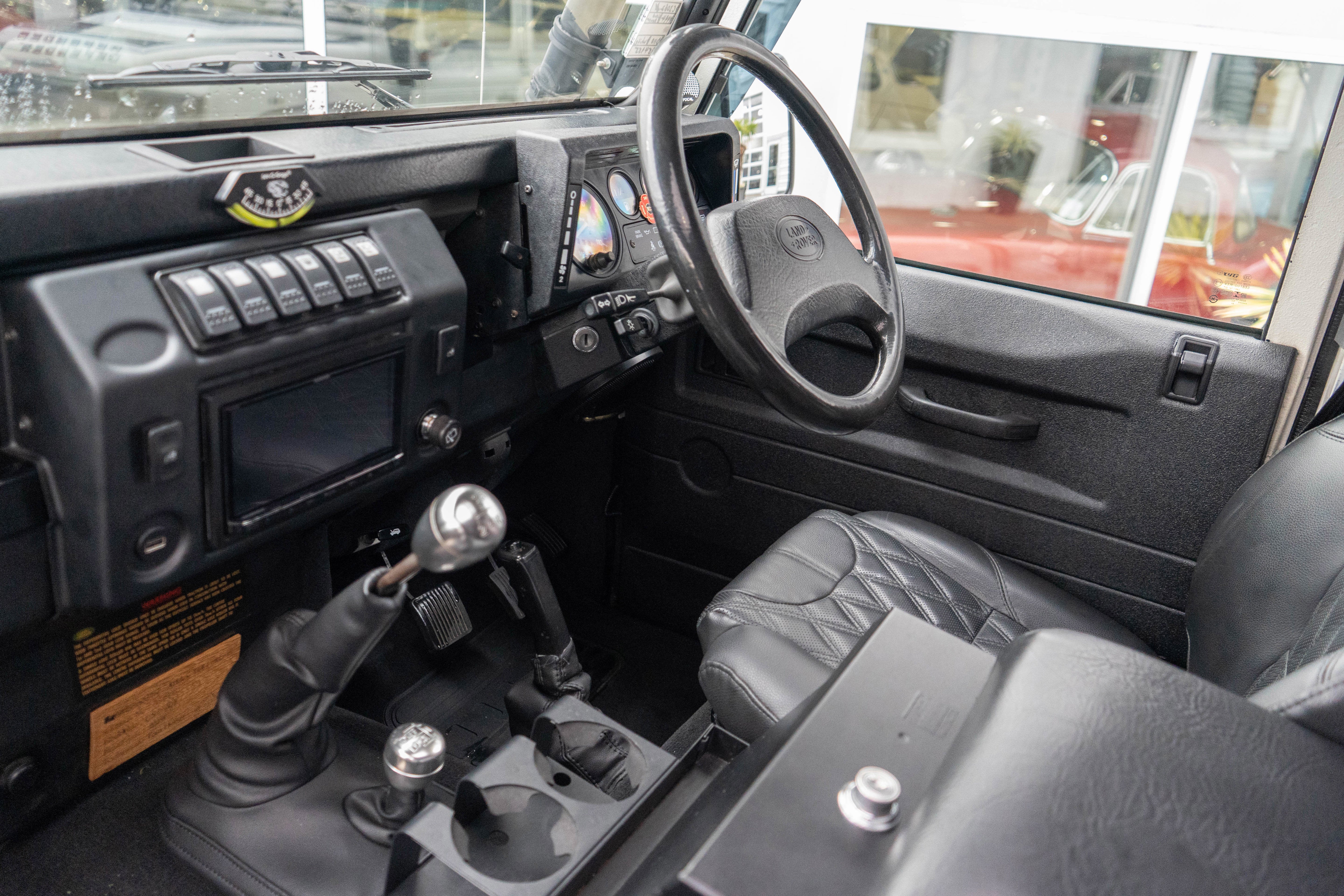 1994 Land Rover Defender 110 Base