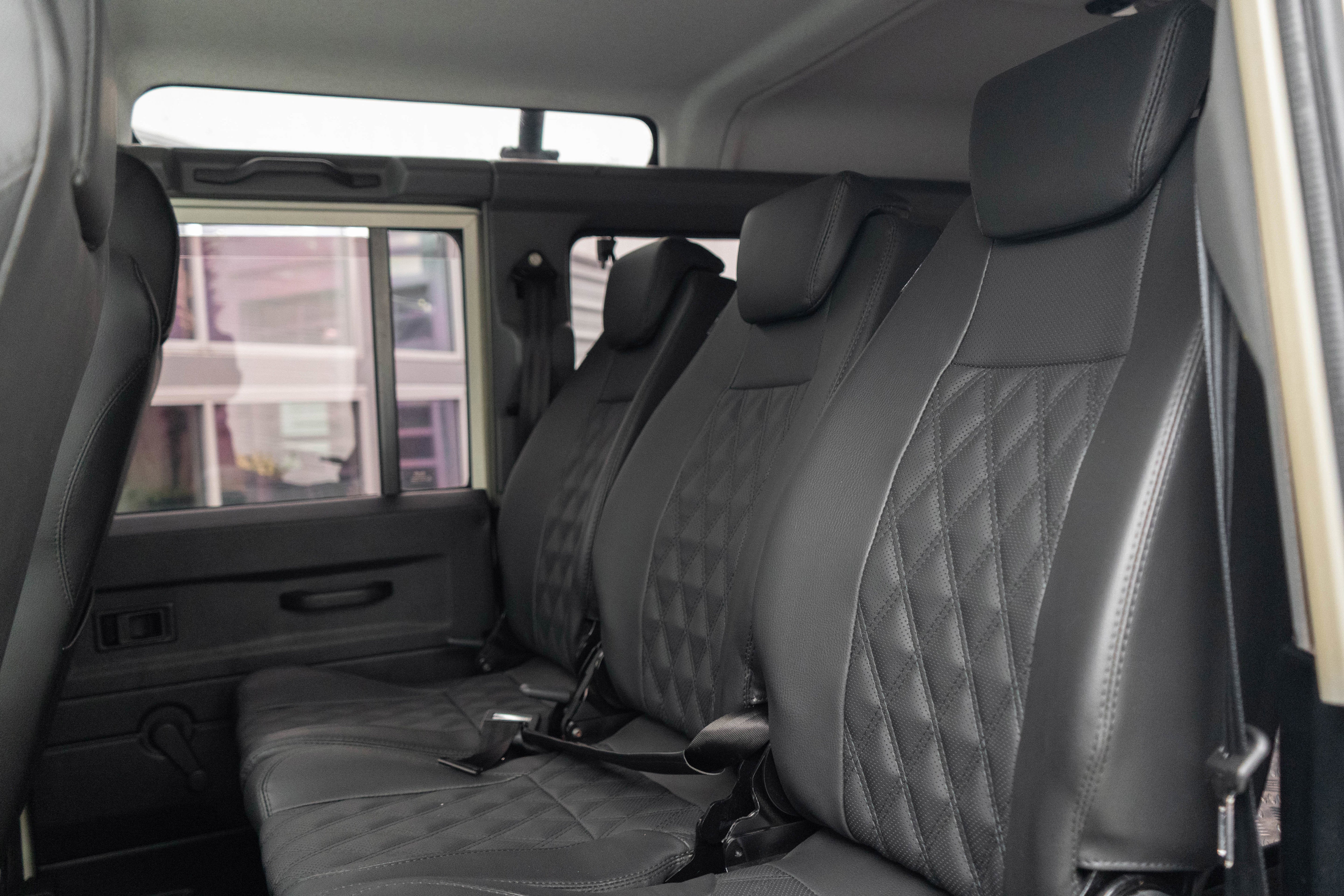 1994 Land Rover Defender 110 Base