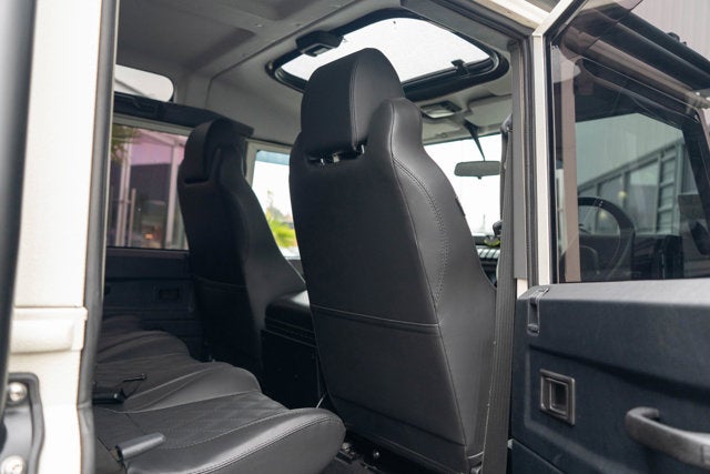 1994 Land Rover Defender 110 Base