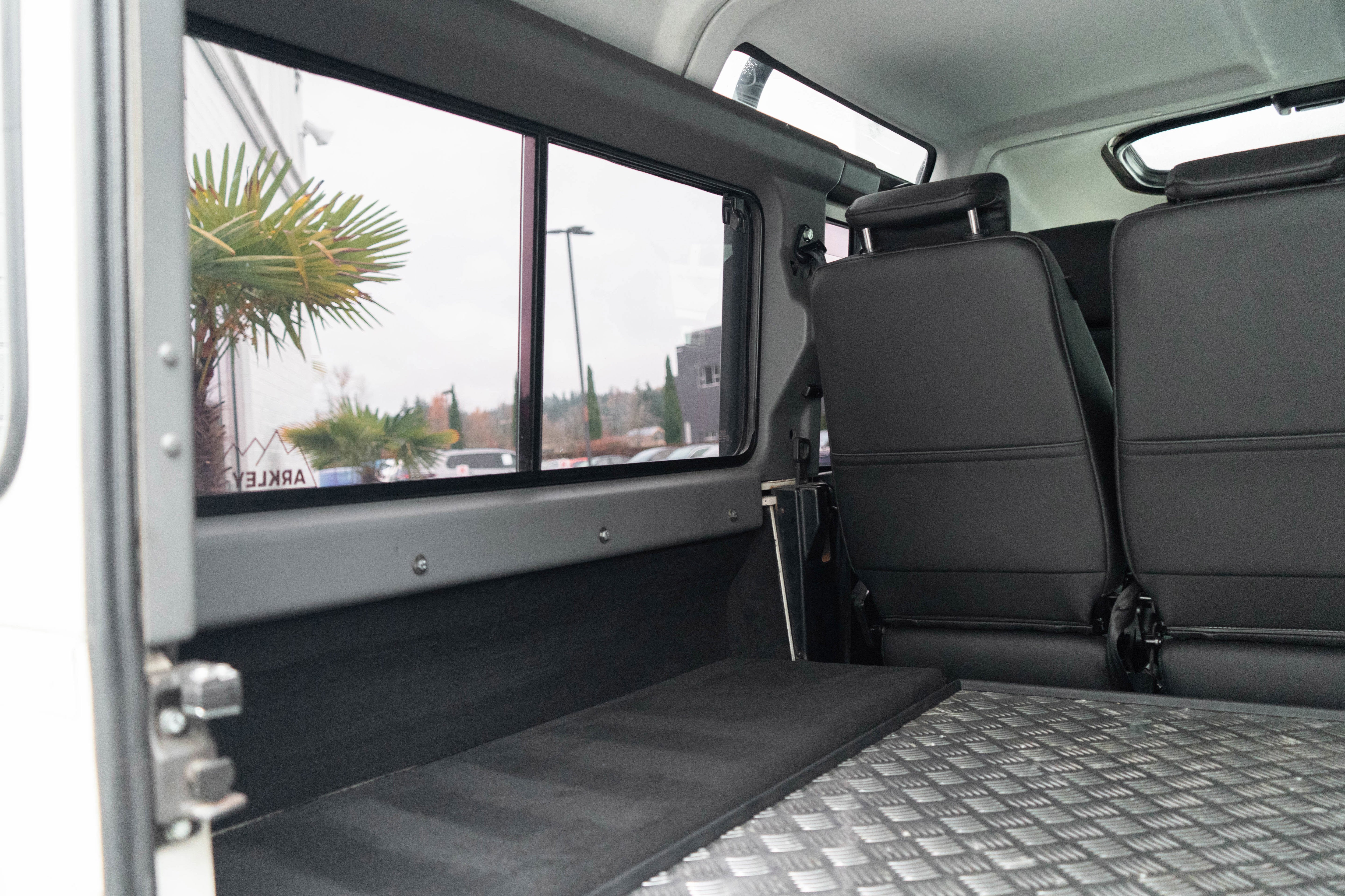 1994 Land Rover Defender 110 Base