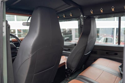 1990 Land Rover Defender 110