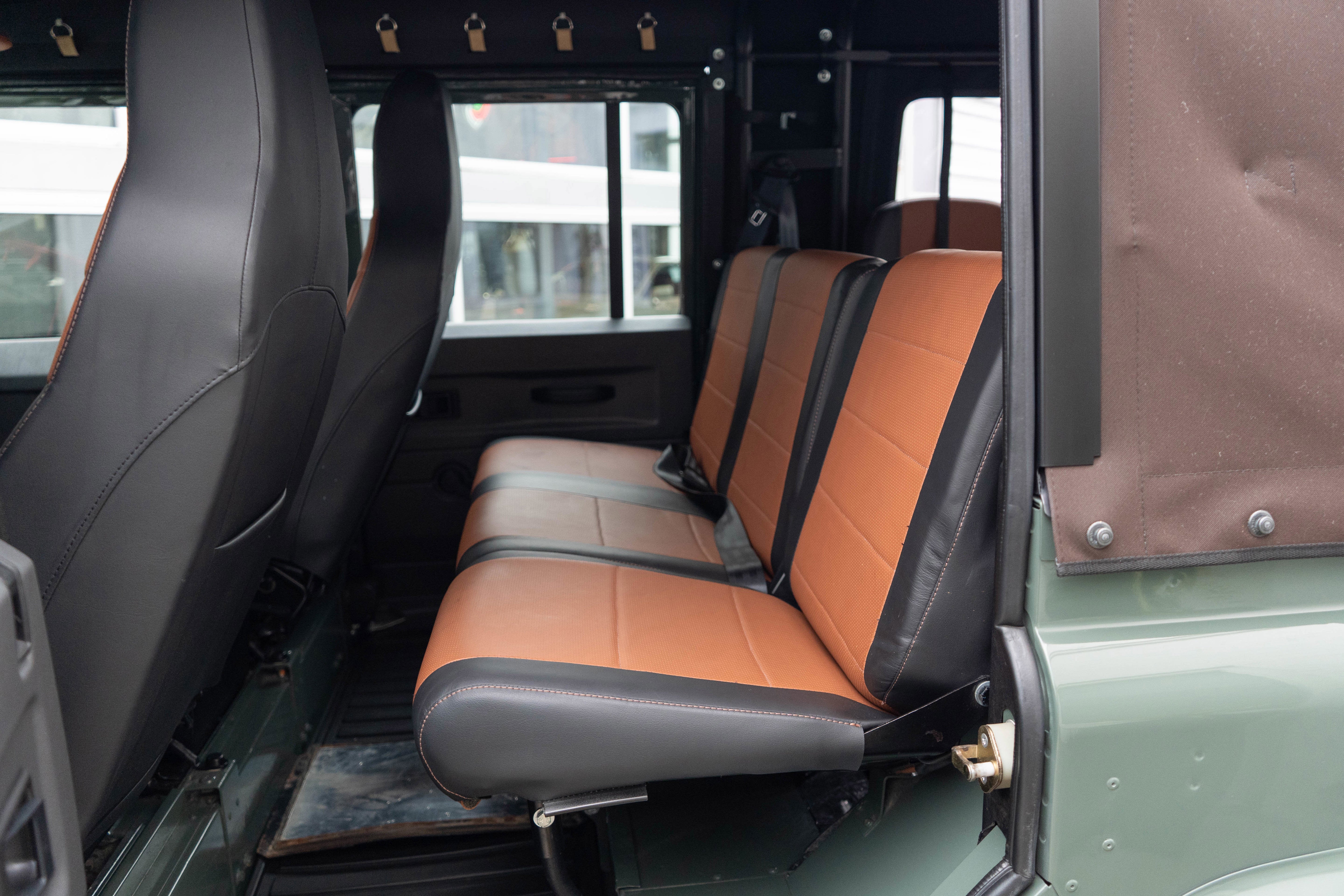 1990 Land Rover Defender 110