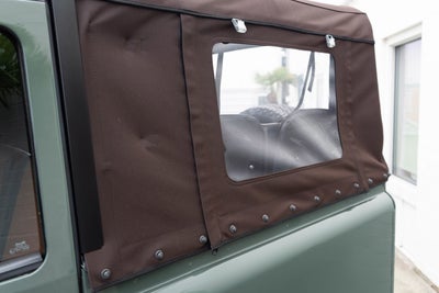 1990 Land Rover Defender 110