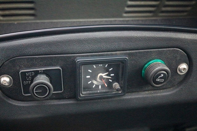 1992 Land Rover Defender 110 Base