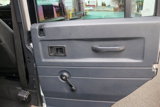 1992 Land Rover Defender 110 Base