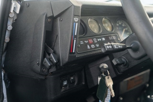 1994 Land Rover Defender 90 Base