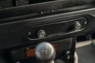 1994 Land Rover Defender 90 Base