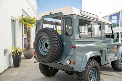 1995 Land Rover Defender 90