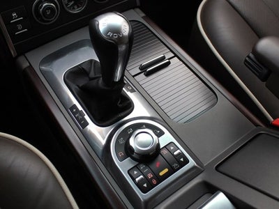 2010 Land Rover Range Rover HSE Luxury