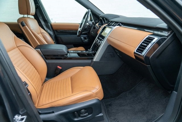 2017 Land Rover Discovery HSE Luxury
