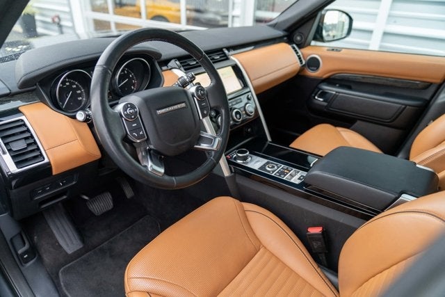 2017 Land Rover Discovery HSE Luxury