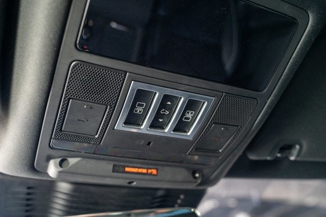 2021 Land Rover Discovery HSE R-Dynamic