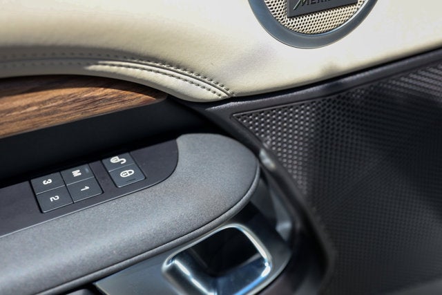 2017 Land Rover Discovery HSE