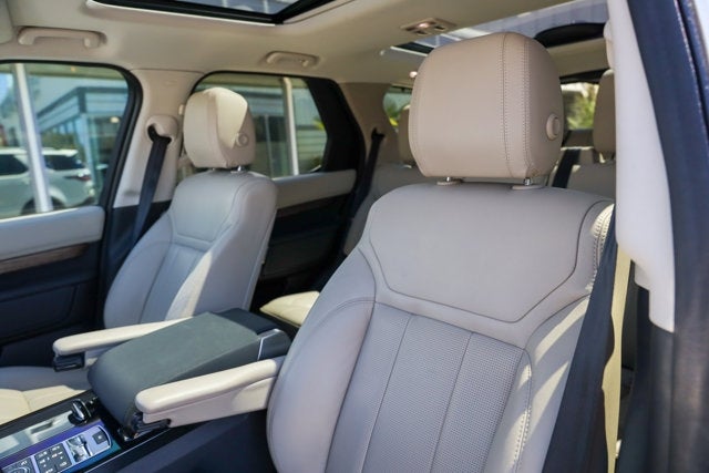 2017 Land Rover Discovery HSE