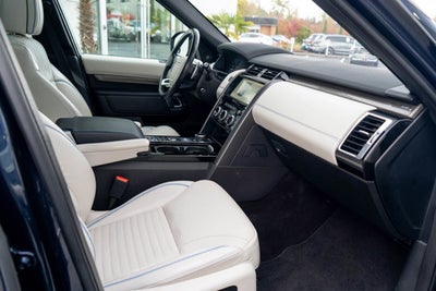 2018 Land Rover Discovery HSE Luxury