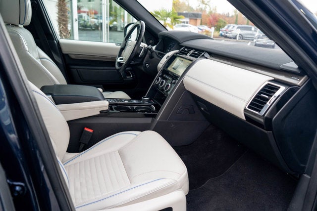 2018 Land Rover Discovery HSE Luxury