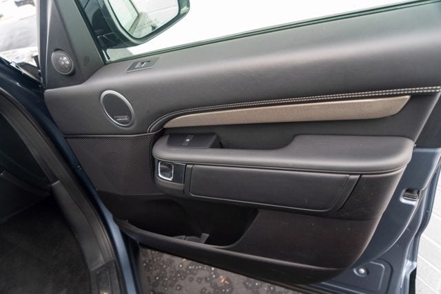 2018 Land Rover Discovery HSE Luxury