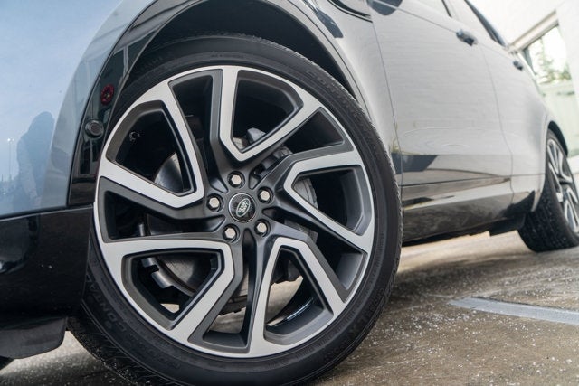 2018 Land Rover Discovery HSE Luxury