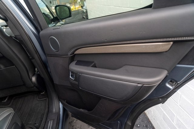 2018 Land Rover Discovery HSE Luxury