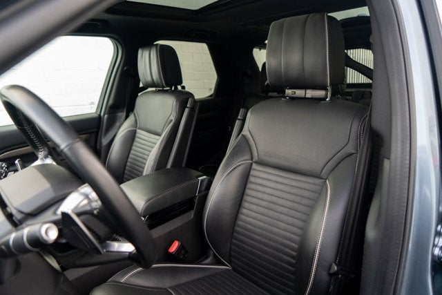 2018 Land Rover Discovery HSE Luxury