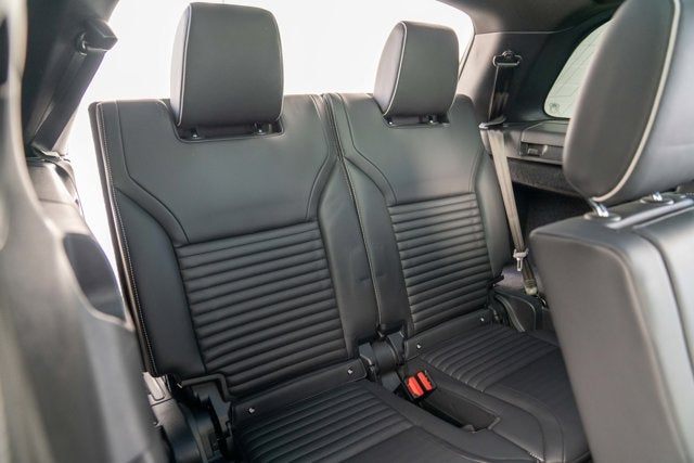 2022 Land Rover Discovery S R-Dynamic