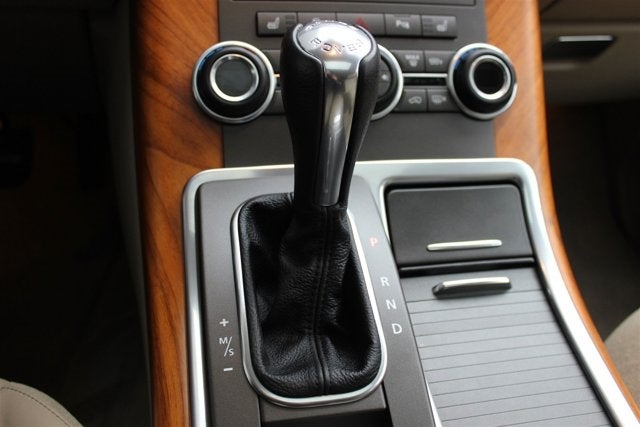 2010 Land Rover Range Rover Sport HSE LUX