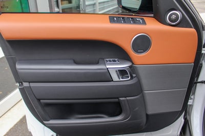 2016 Land Rover Range Rover Sport V8 SVR