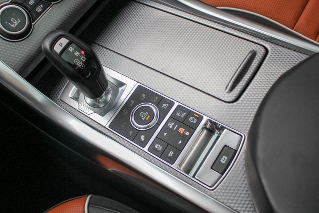 2016 Land Rover Range Rover Sport V8 SVR