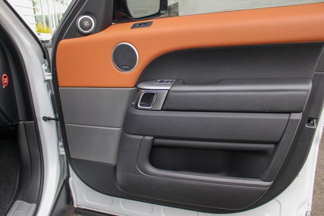 2016 Land Rover Range Rover Sport V8 SVR