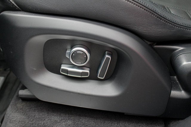 2016 Land Rover Range Rover Sport V8 SVR